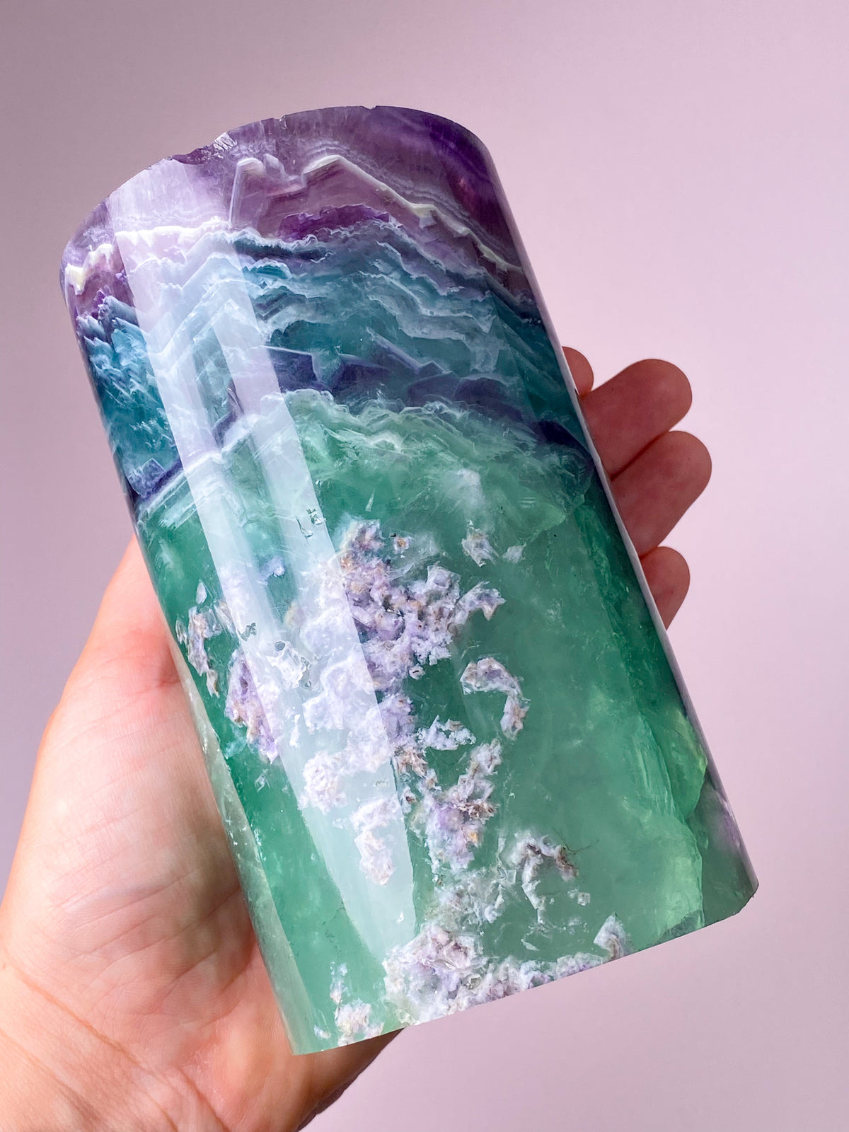 Regnbågsfluoritcylinder (nr 2)