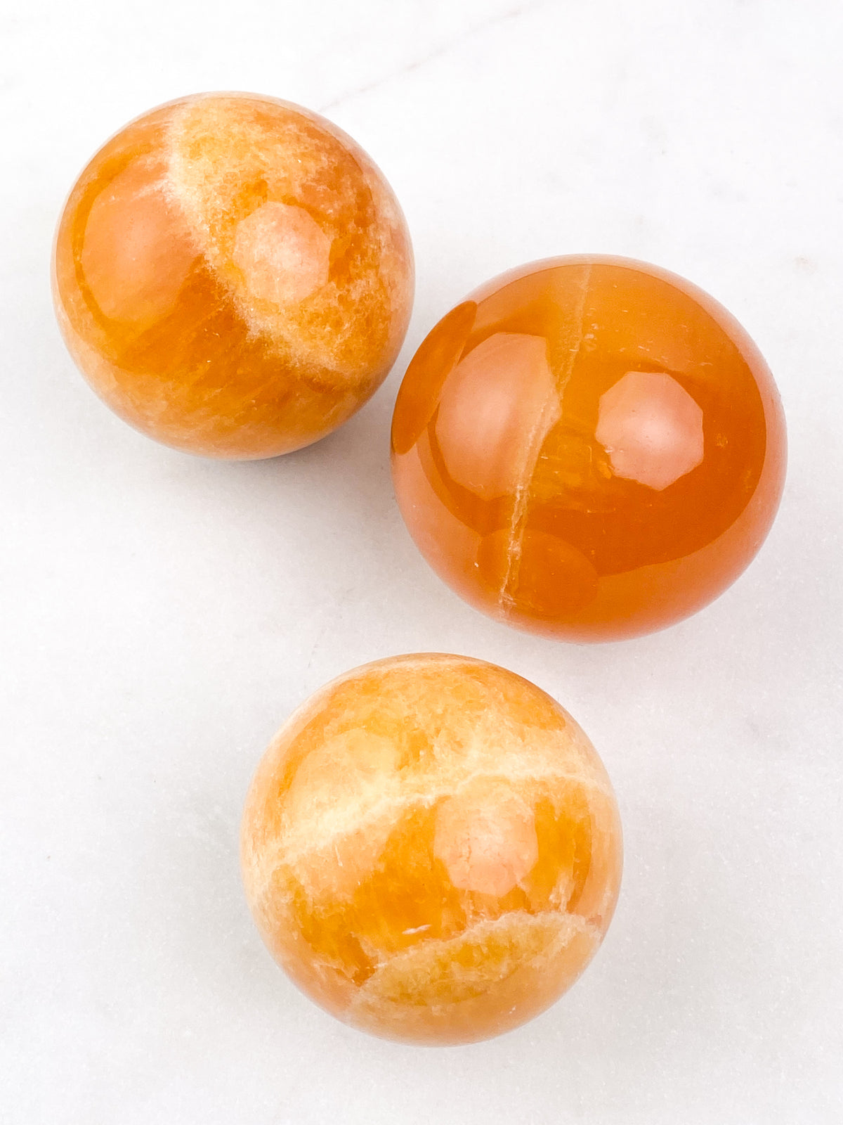 Orangea kalcitbollar