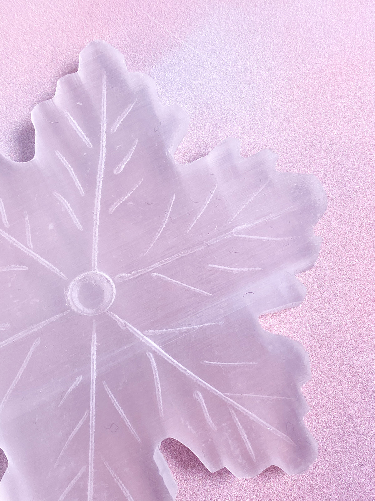 Selenit snöflinga