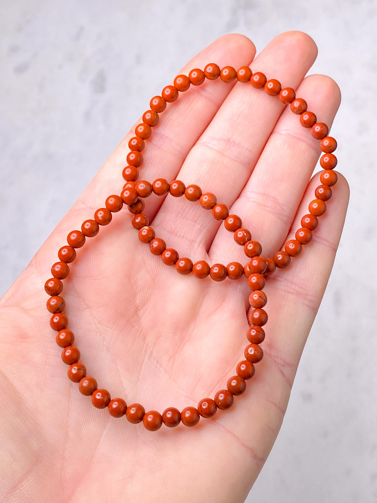 Rött jaspisarmband