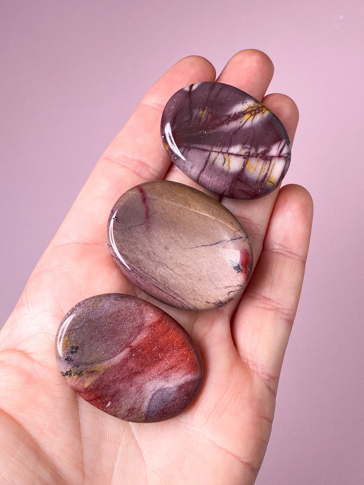 Mookaite Worrystone