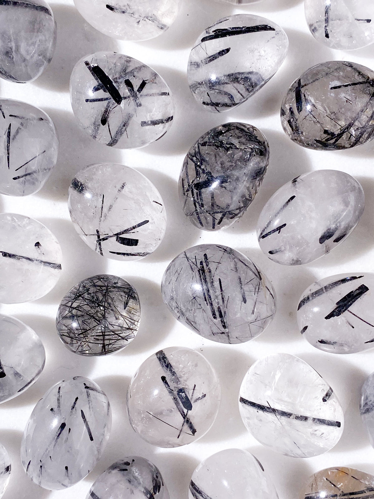 Turmalinkvarts polerad - Exklusiv kvalitet