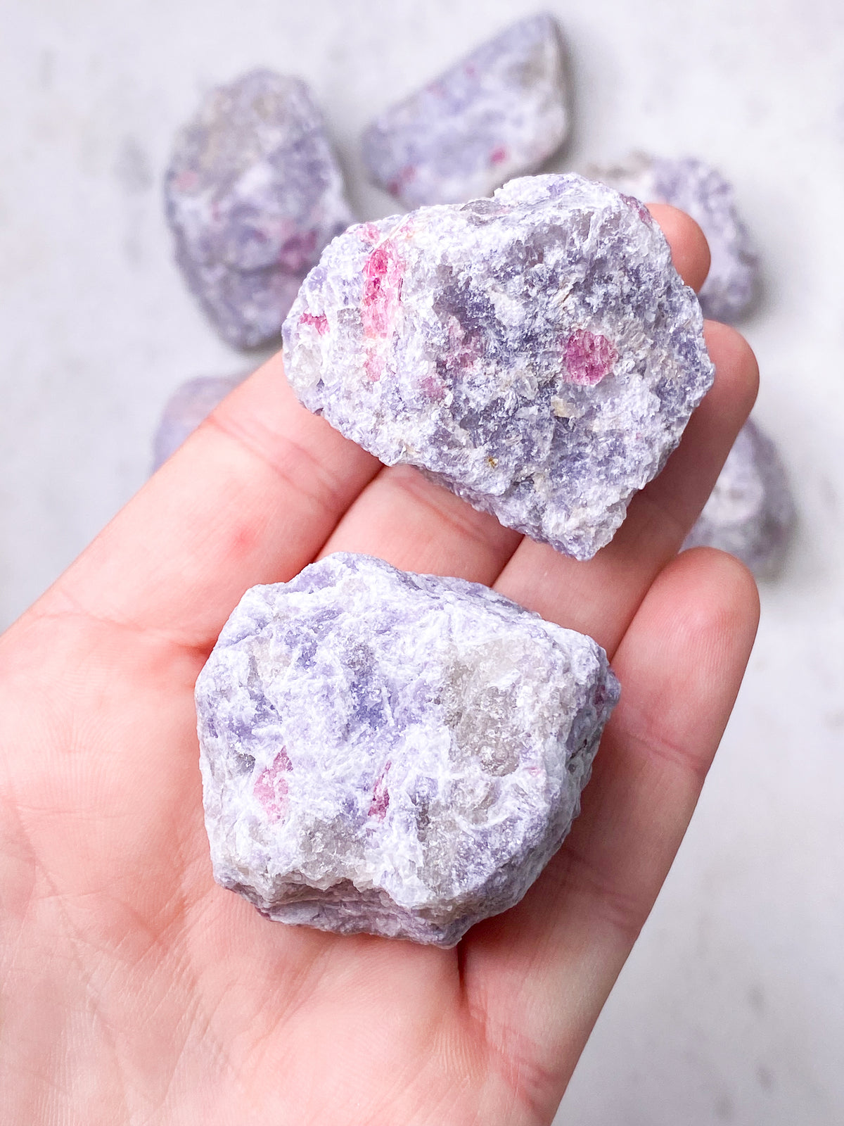 Rosa Turmalin & Lepidolit Palmstone