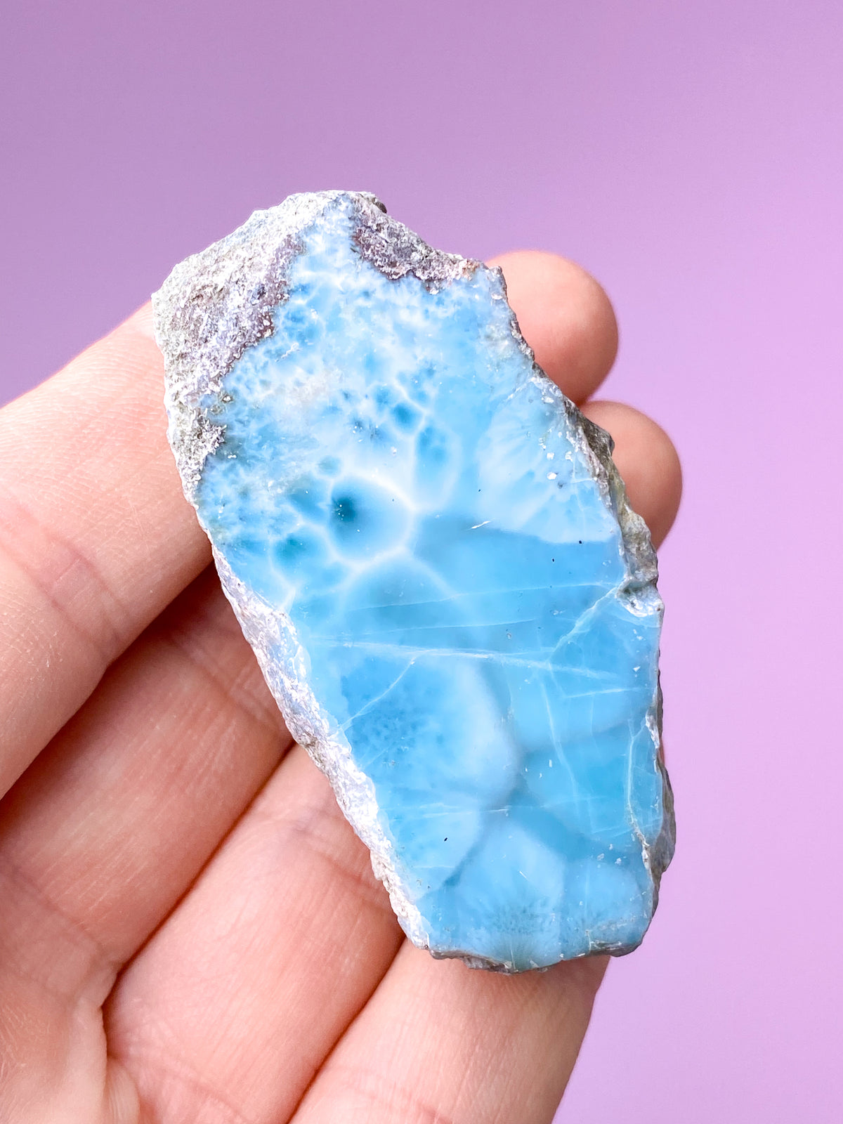 Larimar Halvpolerad (nr 32)