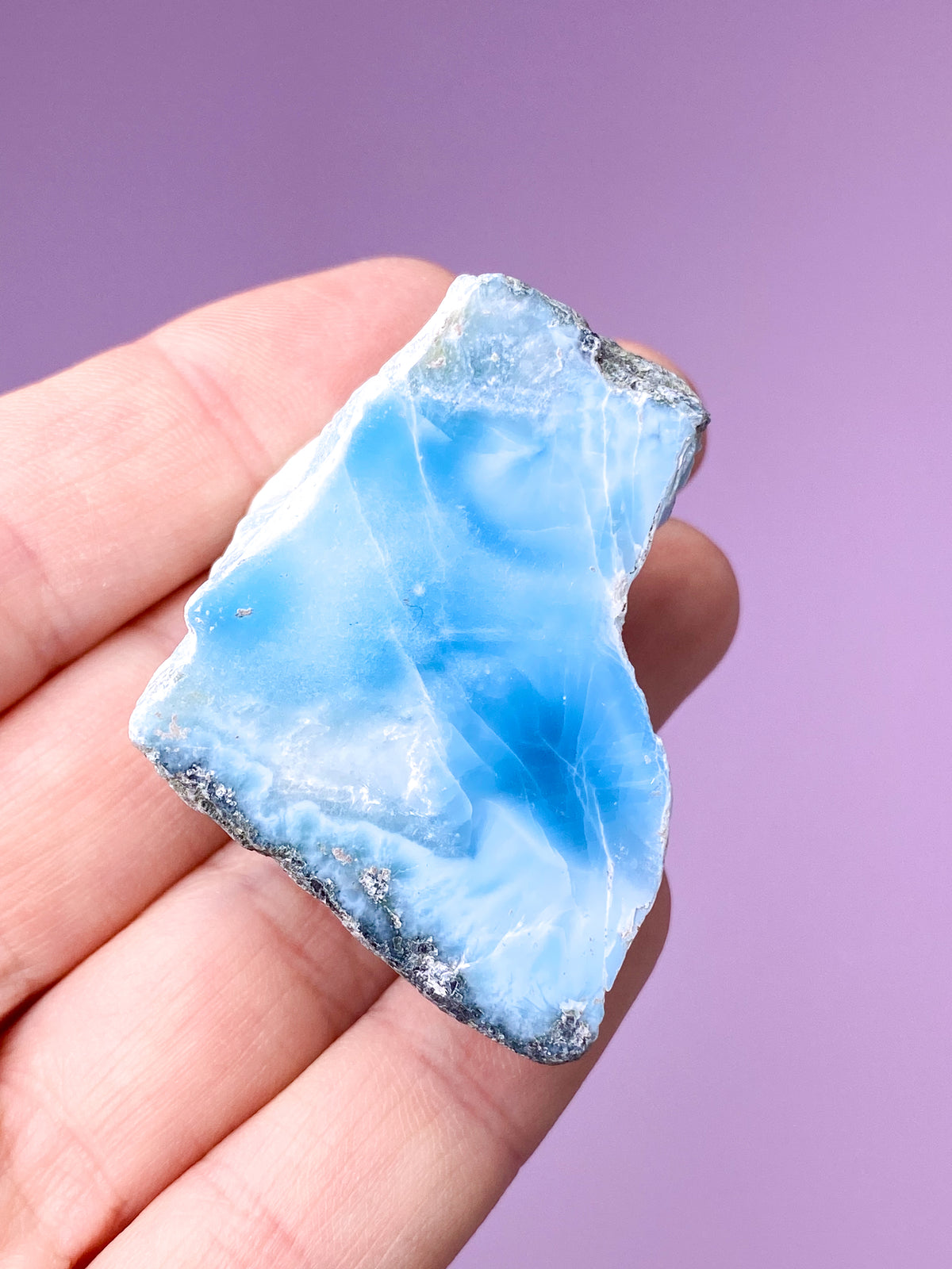 Larimar Halvpolerad (nr 36)