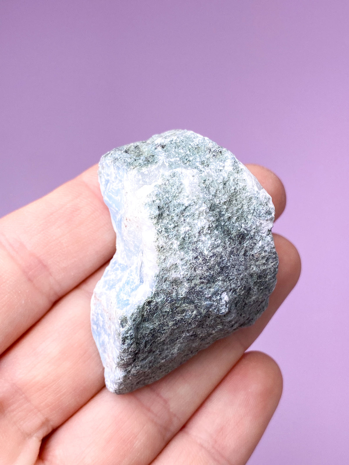 Larimar Halvpolerad (nr 36)