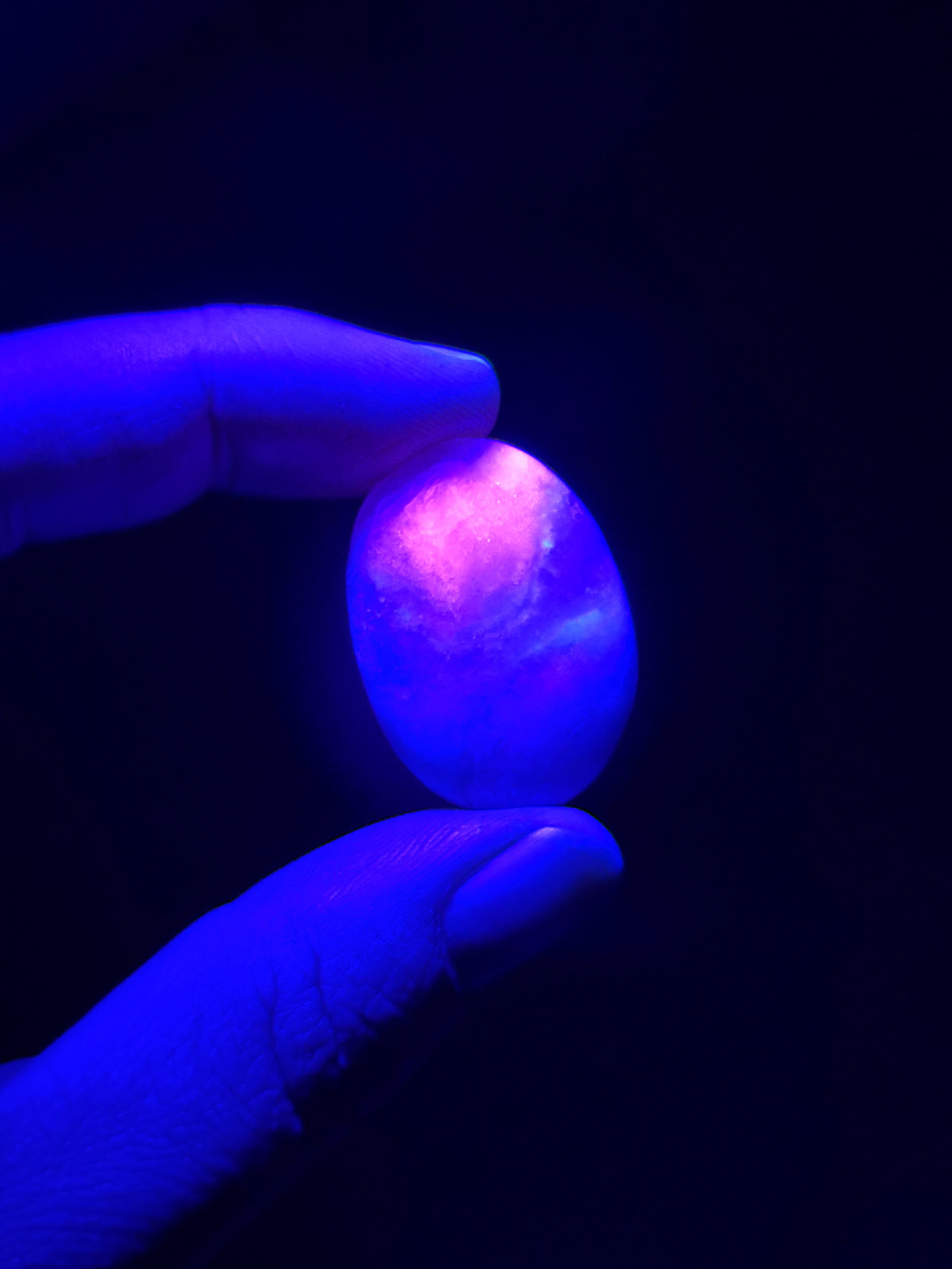 Hackmanit Palmstone (Nr. 11) - UV-reaktiv