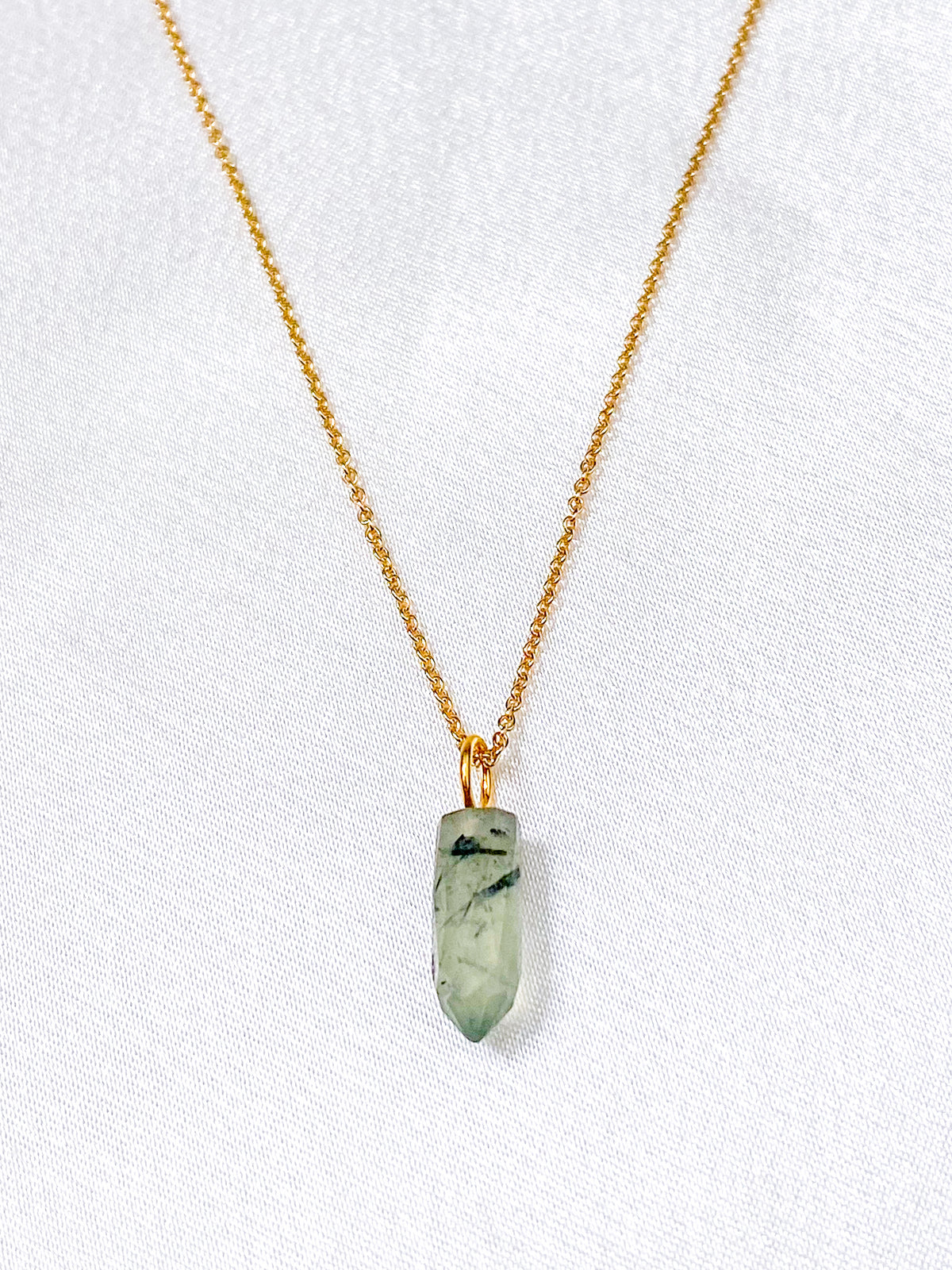 Prehnit Spike Halsband