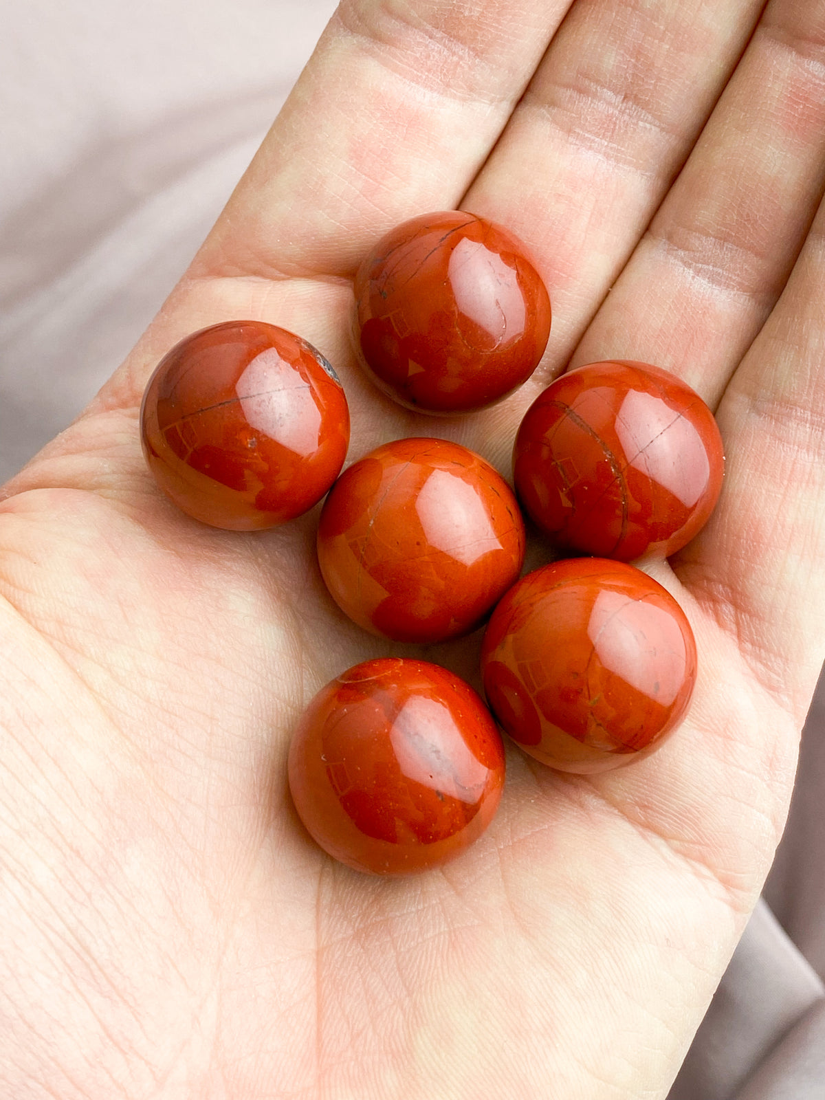 Röd Jaspisboll - 2 cm
