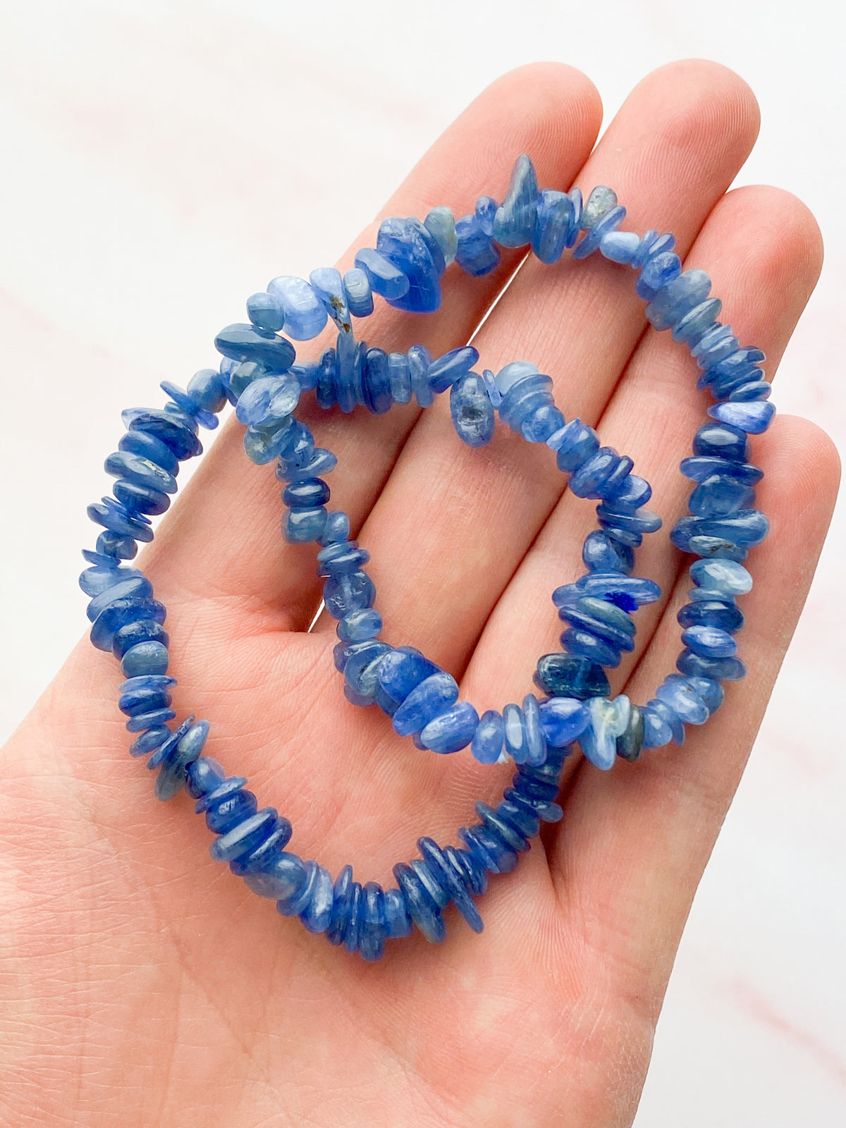 Kyanit chip armband