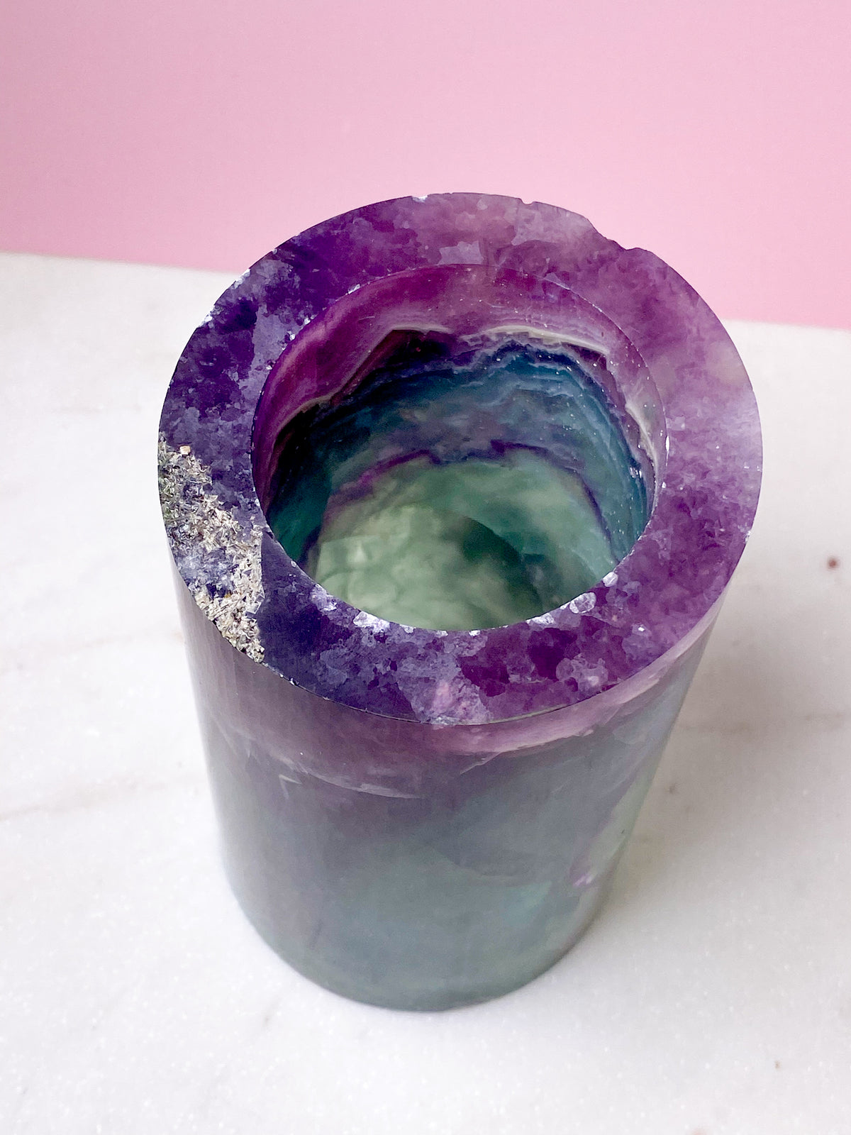 Regnbågsfluoritcylinder (nr 2)