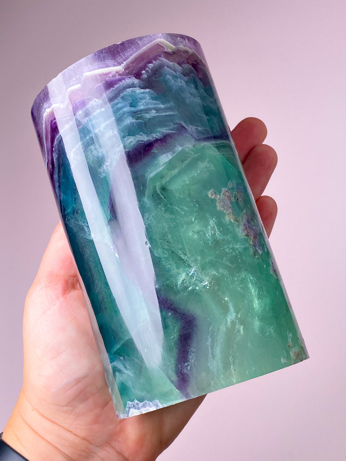 Regnbågsfluoritcylinder (nr 2)