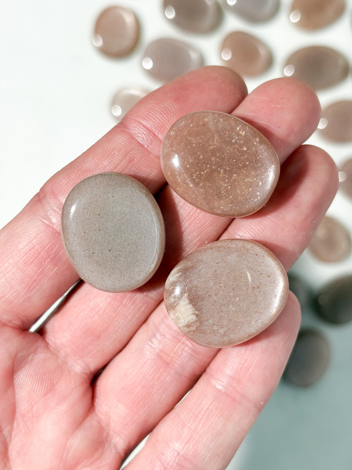 Persika Månsten Amulett Ficksten