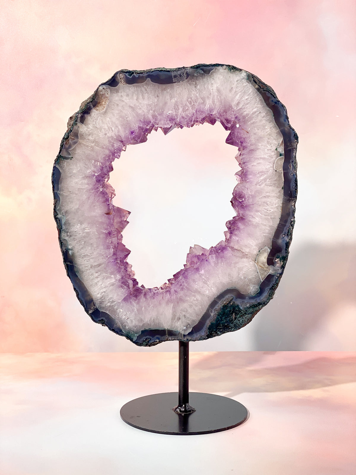 Jätteportal med ametist (nr 7)