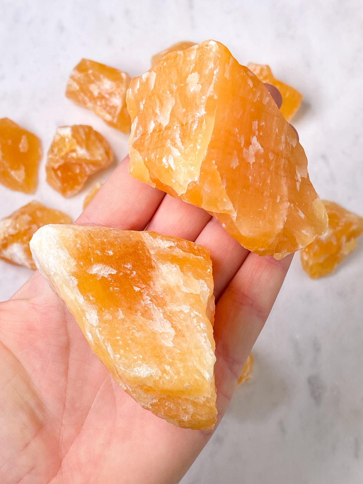 Orange kalcit rå