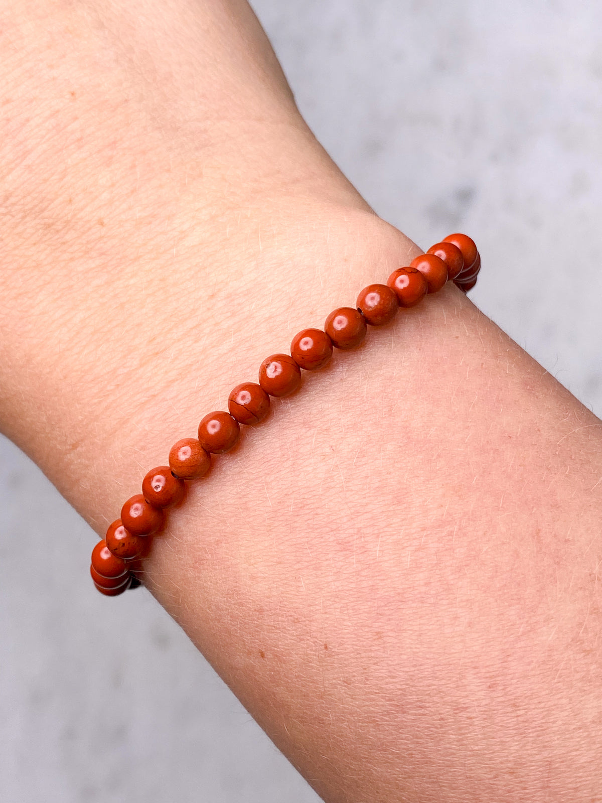Rött jaspisarmband