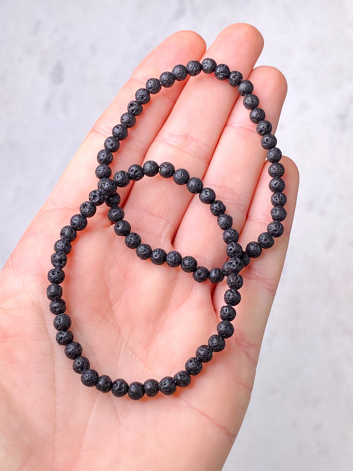 Armband med lavasten