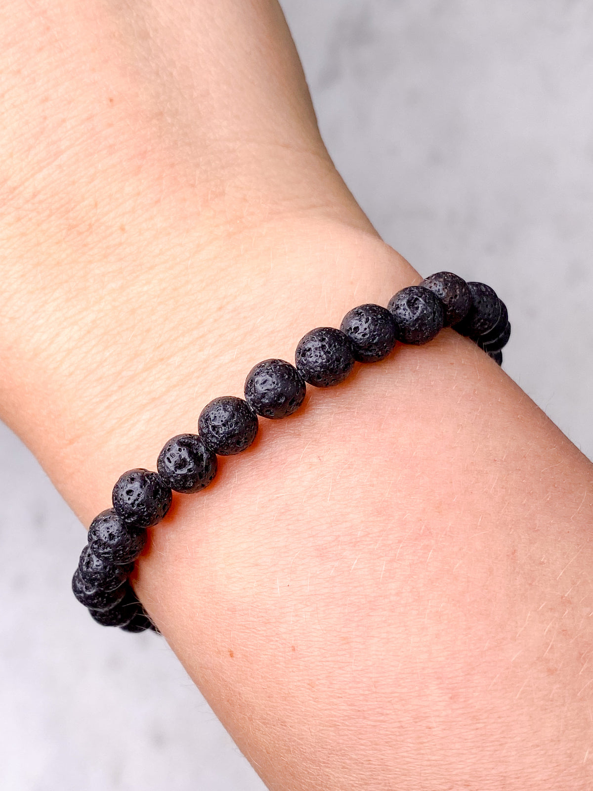 Armband med lavasten