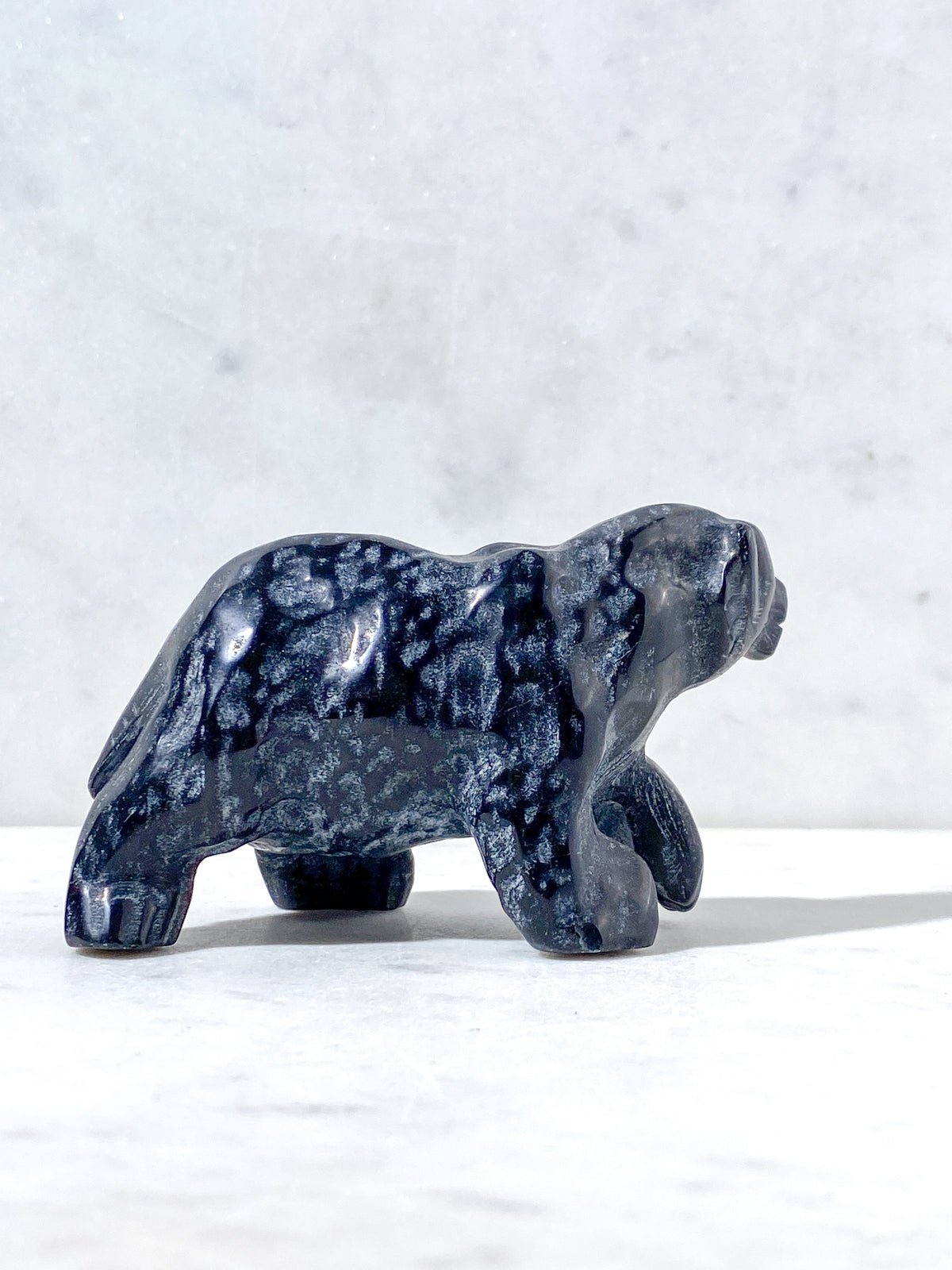 Svart Obsidianbjörn