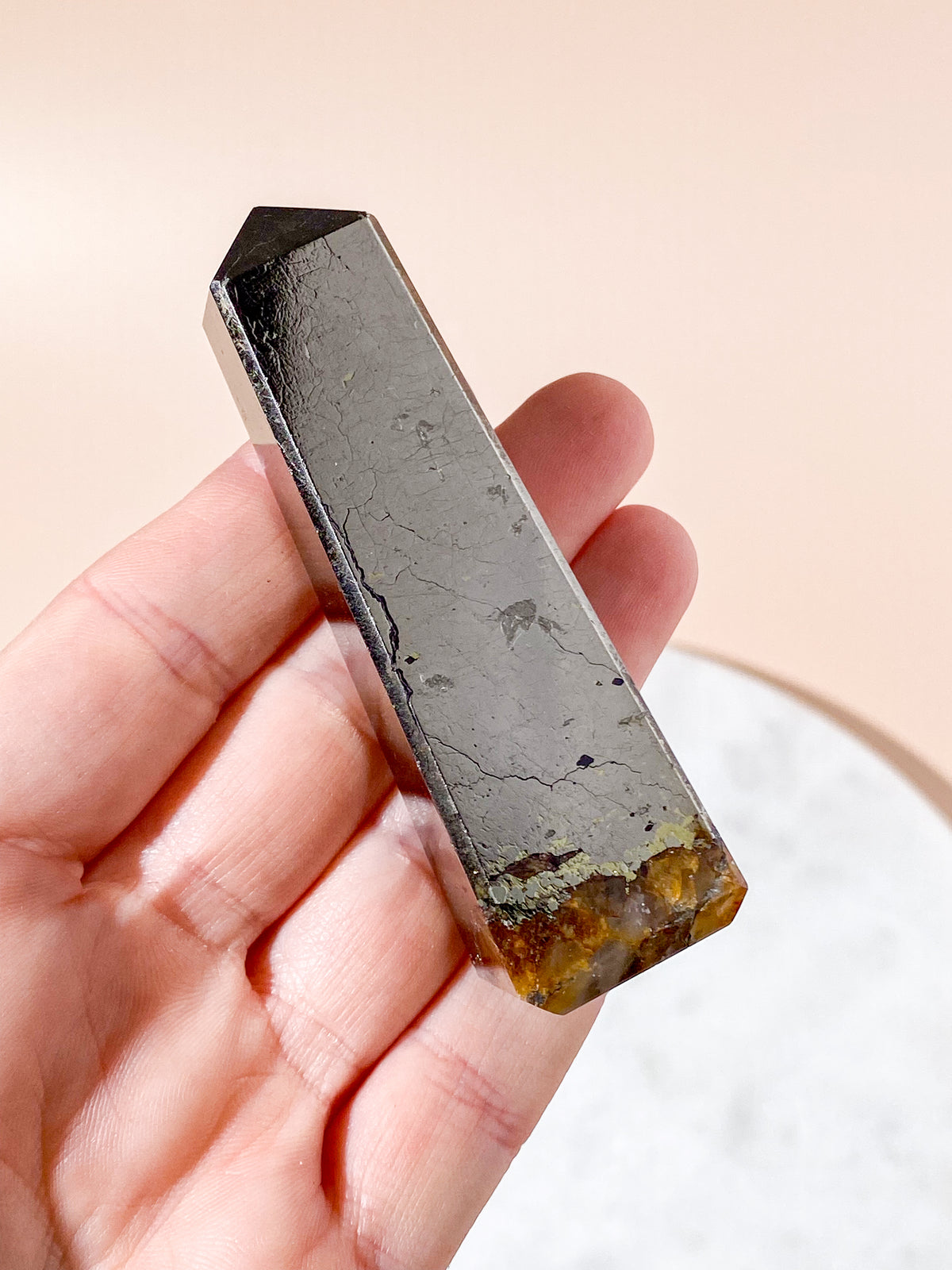 Gyllene helbrägdagörare med pyrittorn (nr 9)