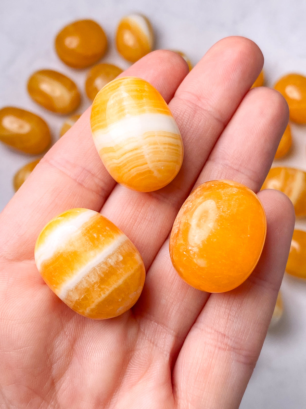 Orange Kalcit Pocket Stone