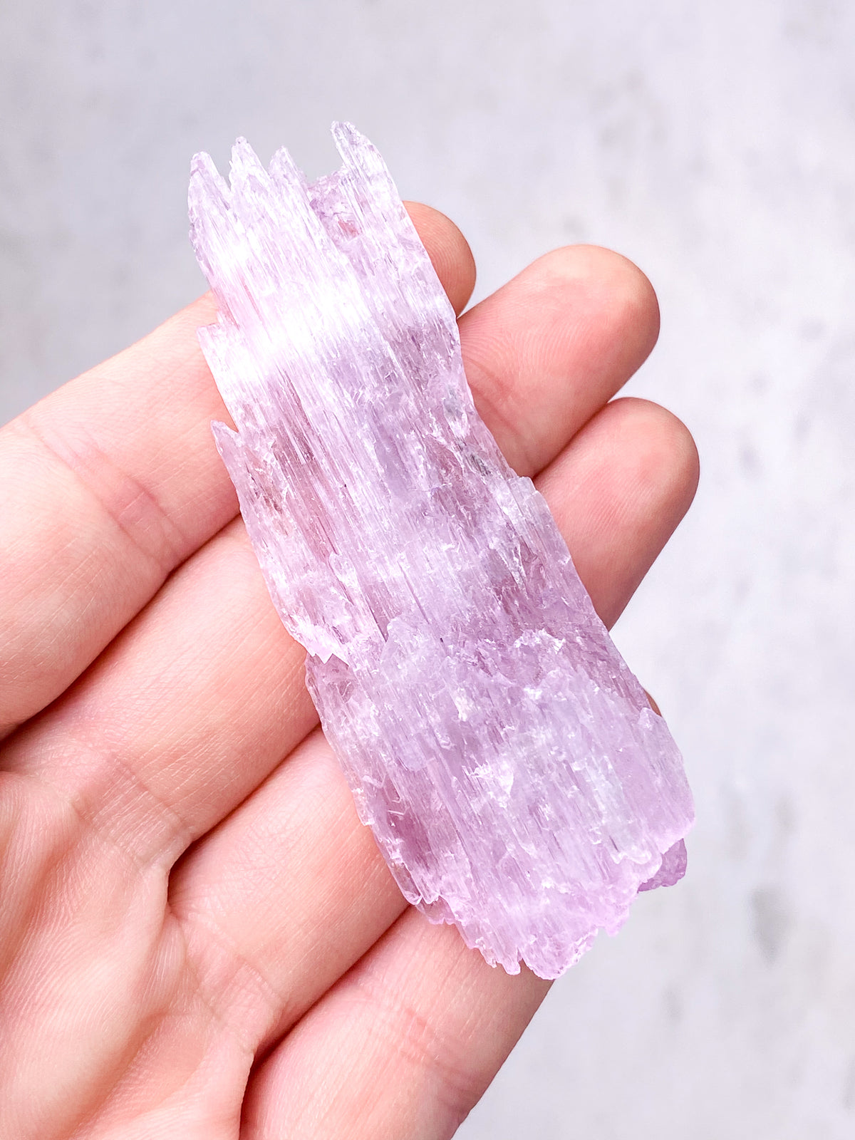 Kunzite Raw (nr 10) Exklusiv kvalitet