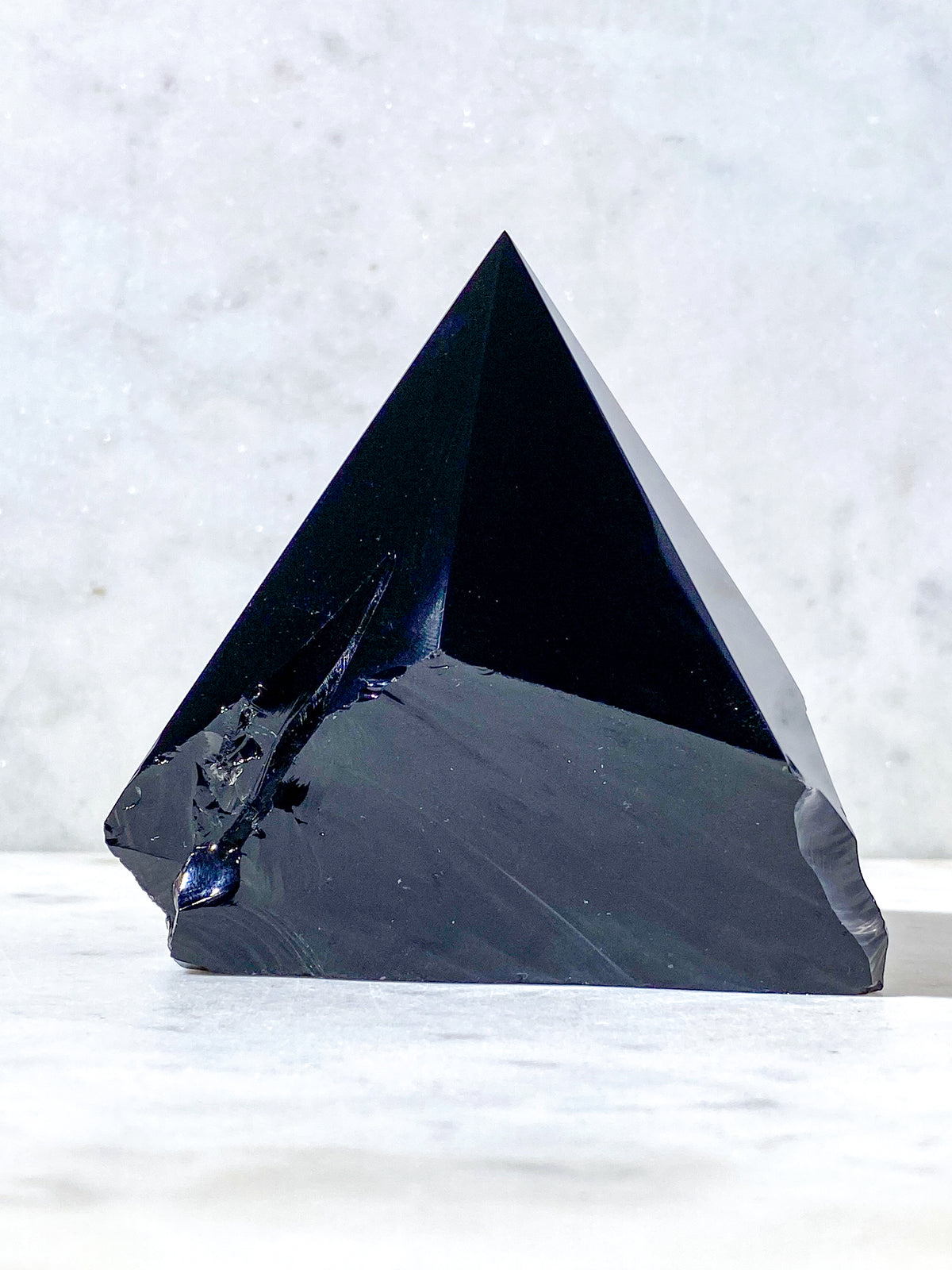 Obsidian med polerad spets (nr 2)