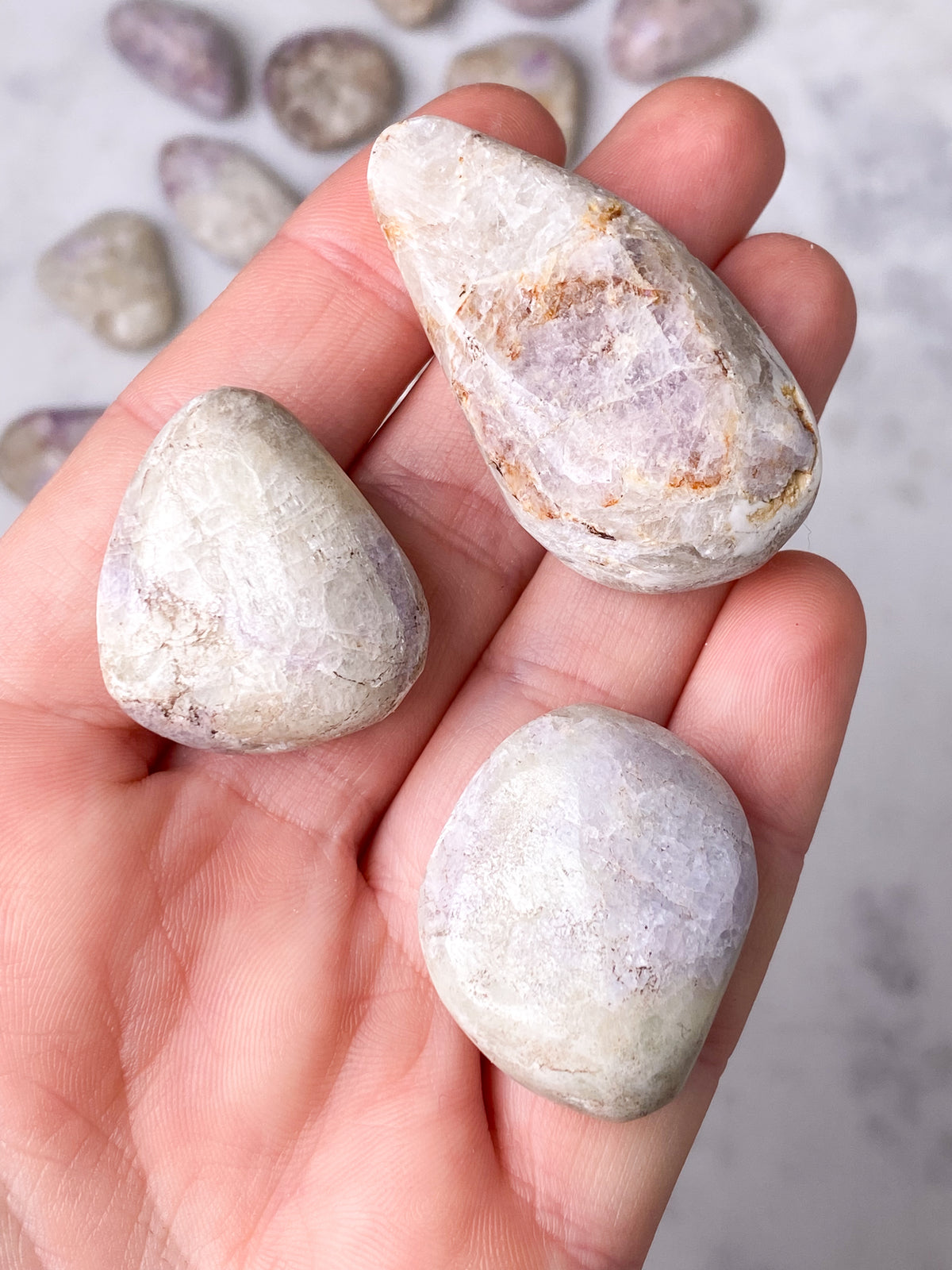 OUTLET - Hackmanite Pocket Stone