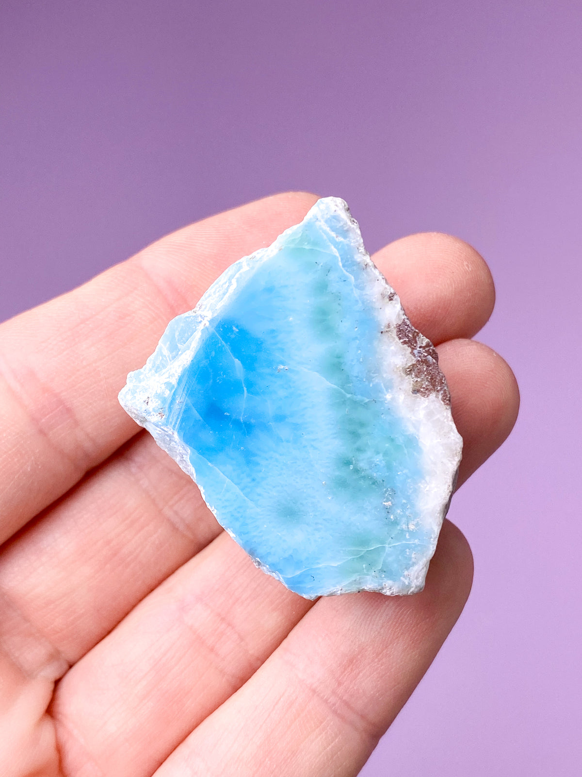 Larimar Halvpolerad (nr 23)
