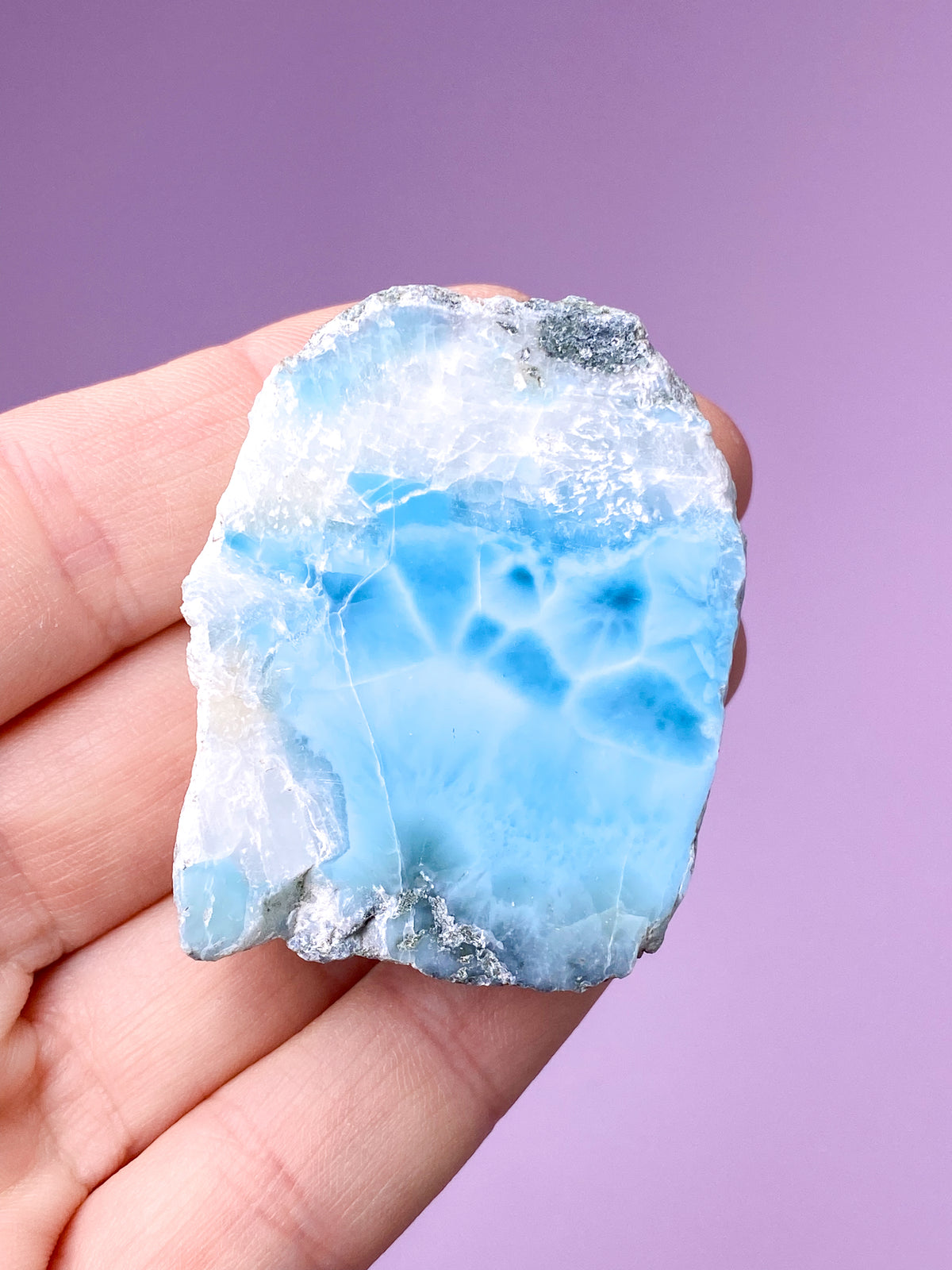 Larimar Halvpolerad (nr 25)