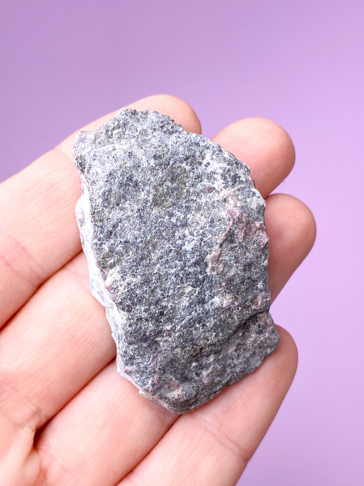 Larimar Halvpolerad (nr 33)