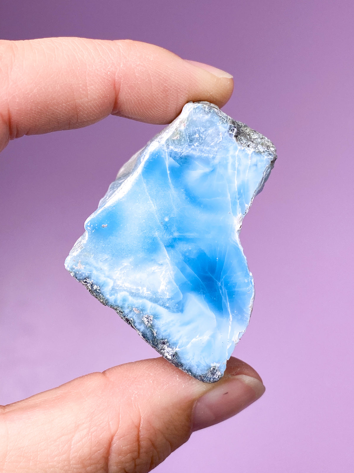 Larimar Halvpolerad (nr 36)