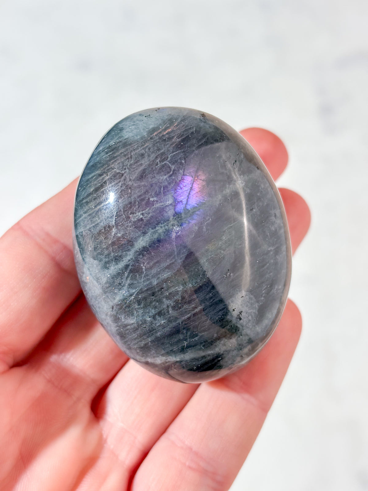Liten labradorit palmstone (nr 4)