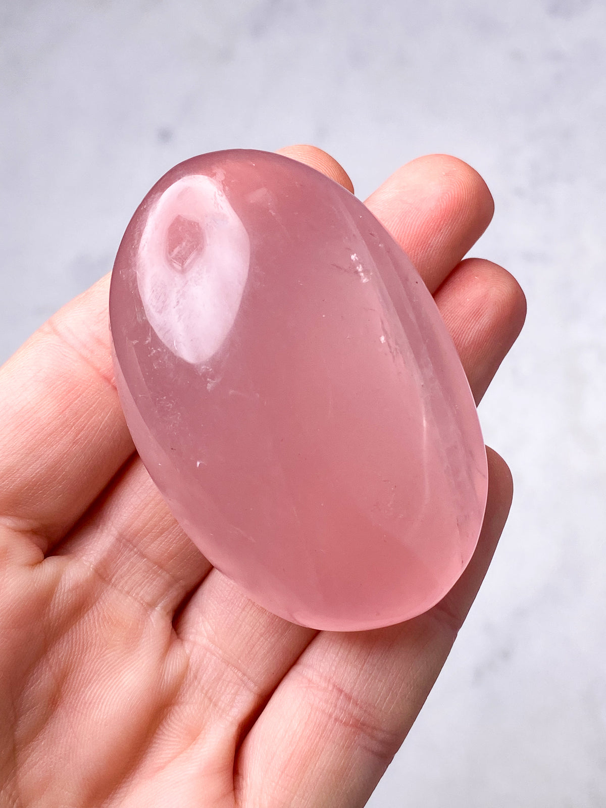 Rose Quartz Palmstone (nr 15)