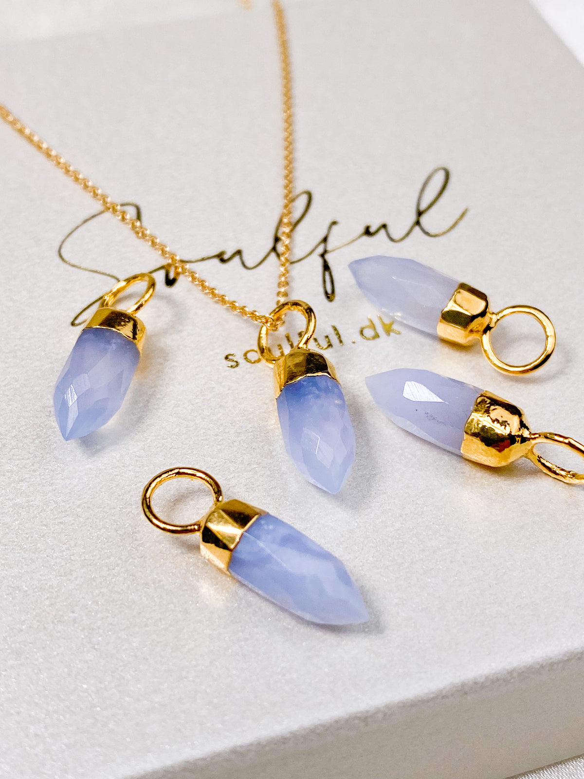 OUTLET - Blond Agat Fasetterad Spets Halsband