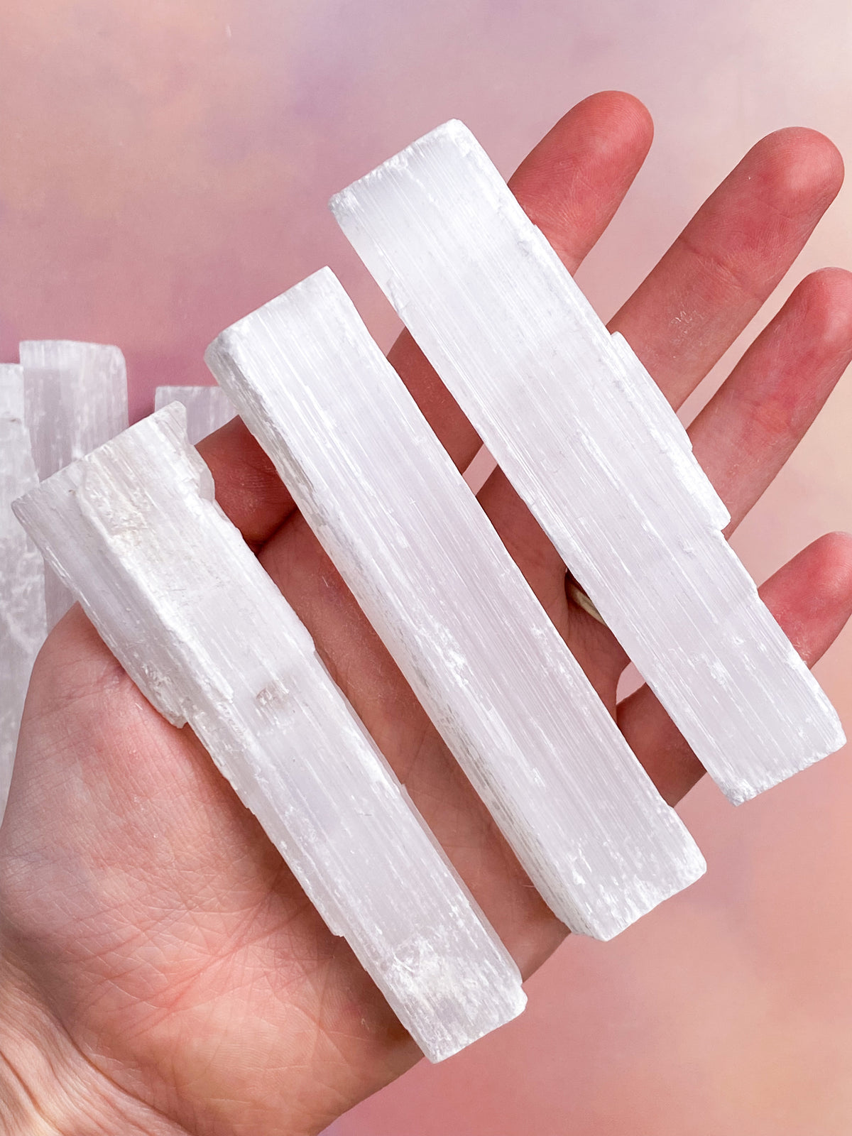 RAW SELENITE ROD - 10 cm